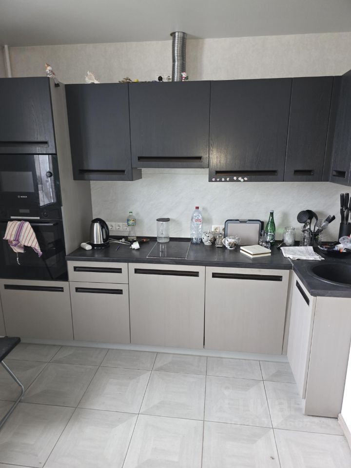 Продается 3-комнатная квартира, площадью 80.70 кв.м. Москва, улица Василия Петушкова, дом 19