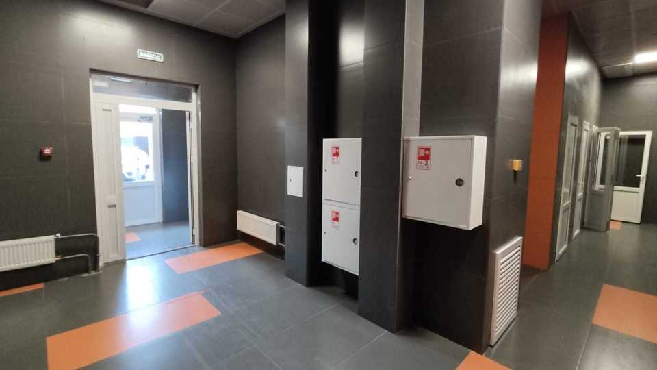 Продается 2-комнатная квартира, площадью 69.70 кв.м. Московская область, Солнечногорский район, поселок городского типа Андреевка, улица Клубная, дом 38а