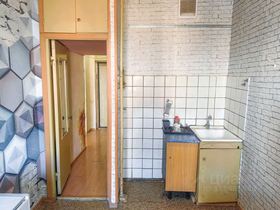 Продается 1-комнатная квартира, площадью 41.00 кв.м. Москва, улица Бориса Галушкина, дом 8/18