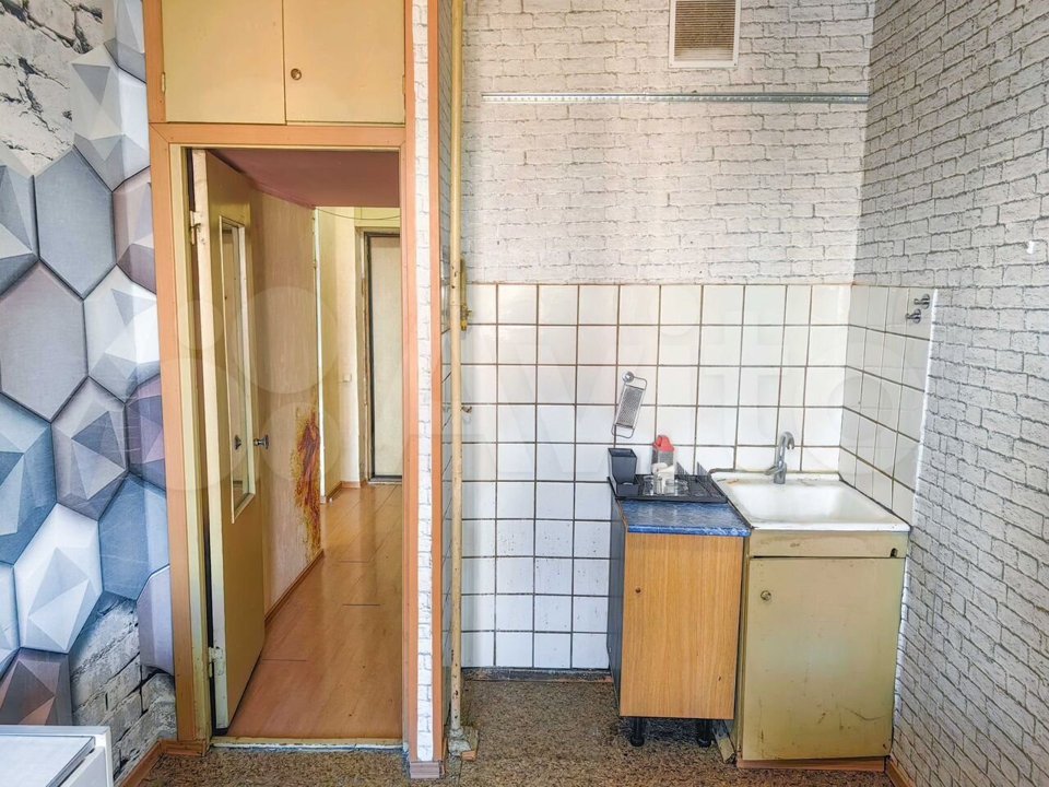 Продается 1-комнатная квартира, площадью 41.00 кв.м. Москва, улица Бориса Галушкина, дом 8/18