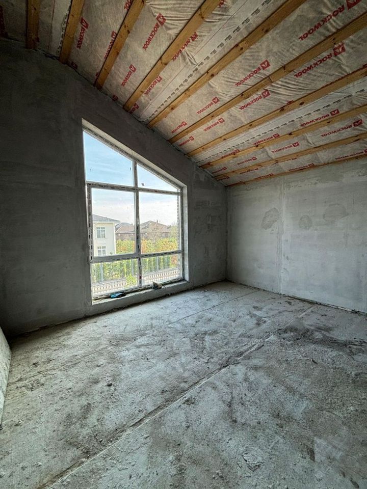 Продается дом, площадью 240.00 кв.м. Московская область, Красногорск городской округ, село Дмитровское