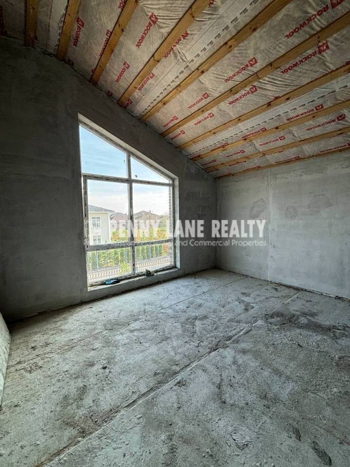 Продается дом, площадью 240.00 кв.м. Московская область, Красногорск городской округ, город Красногорск, улица Спортивная