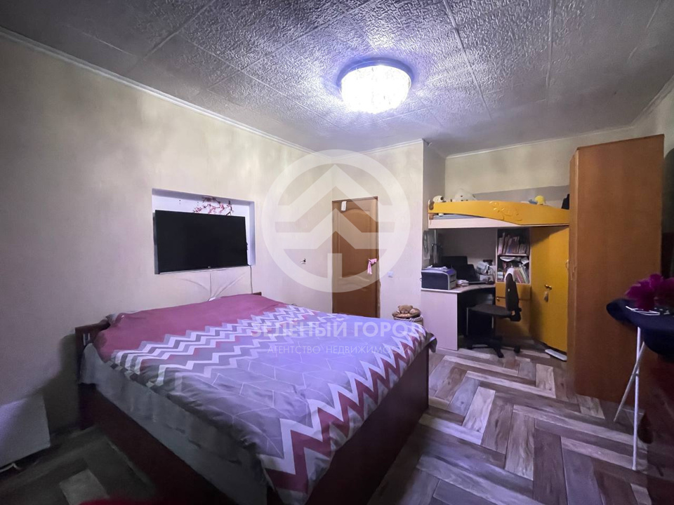 Продается 3-комнатная квартира, площадью 70.00 кв.м. Московская область, Клин городской округ, город Высоковск, улица Октябрьская, дом 3