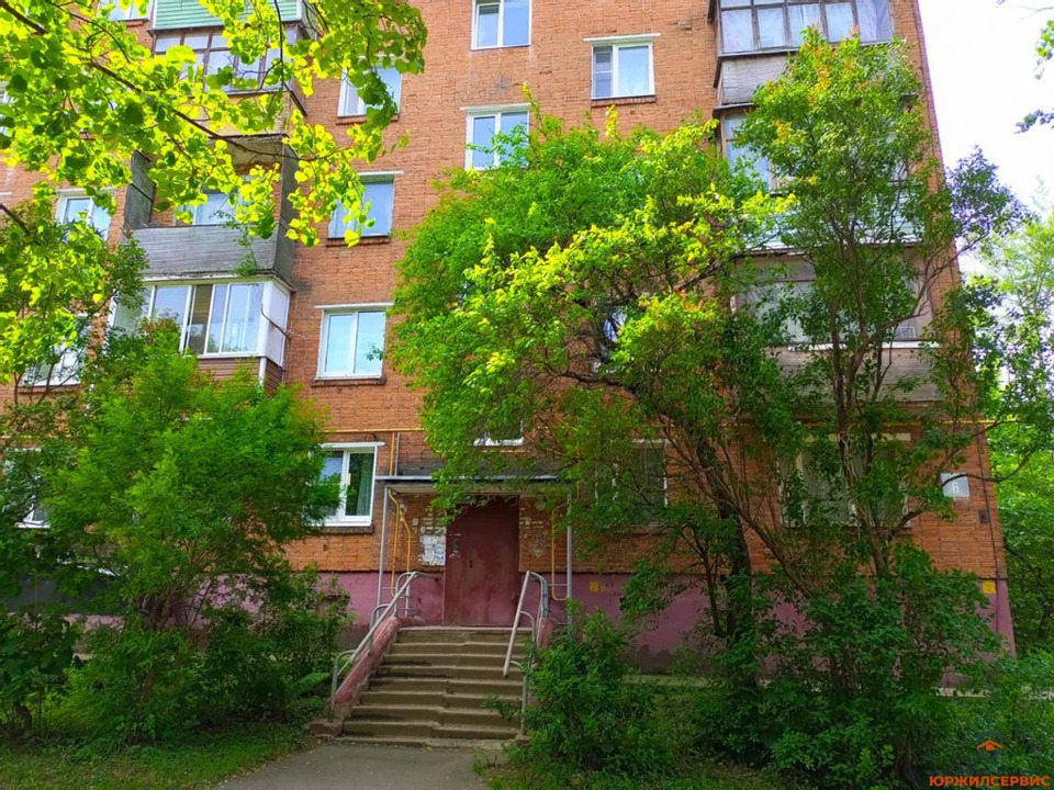 Продается 1-комнатная квартира, площадью 34.70 кв.м. Московская область, Домодедово городской округ, город Домодедово, микрорайон Белые Столбы, улица Геологов, дом 6