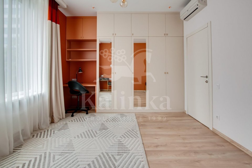 Продается 3-комнатная квартира, площадью 88.40 кв.м. Москва, переулок Докучаев, дом 2стр3