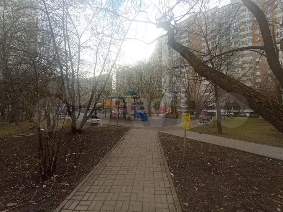 Продается 1-комнатная квартира, площадью 38.00 кв.м. Москва, Боровское шоссе, дом 46