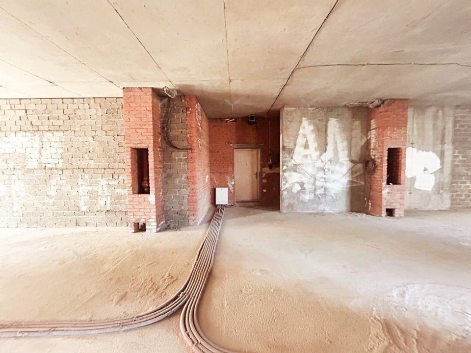 Продается 4-комнатная квартира, площадью 155.60 кв.м. Москва, переулок Казарменный, дом 3