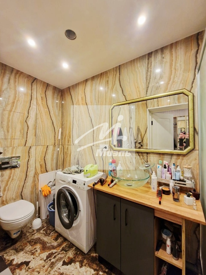 Продается 2-комнатная квартира, площадью 46.00 кв.м. Москва, улица Береговая, дом 8к2