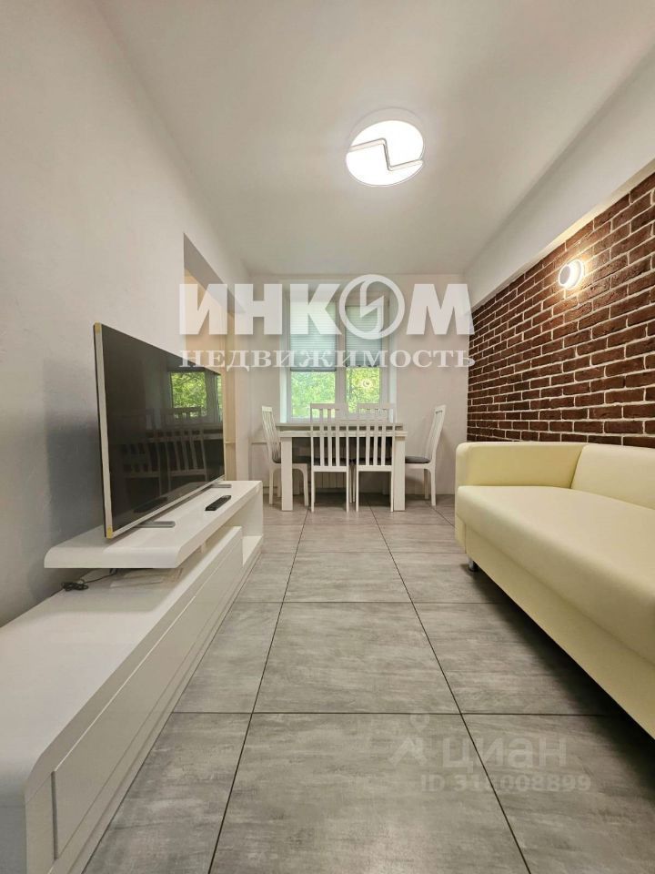 Продается 3-комнатная квартира, площадью 55.00 кв.м. Москва, улица Рыбинская 3-я, дом 30