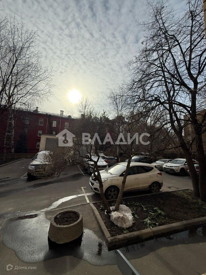 Продается 2-комнатная квартира, площадью 63.00 кв.м. Москва, улица Каменщики Малые, дом 14