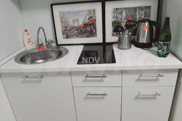 Продается 1-комнатная квартира, площадью 20.00 кв.м. Москва, улица Саларьевская, дом 10к1