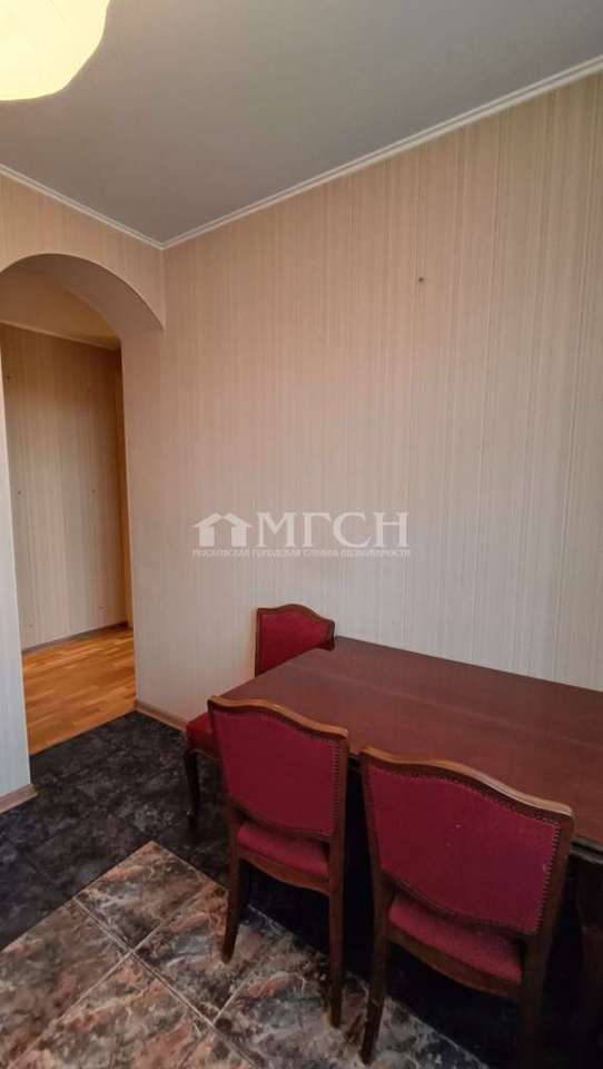 Продается 2-комнатная квартира, площадью 52.50 кв.м. Москва, Маршала Жукова проспект, дом 17