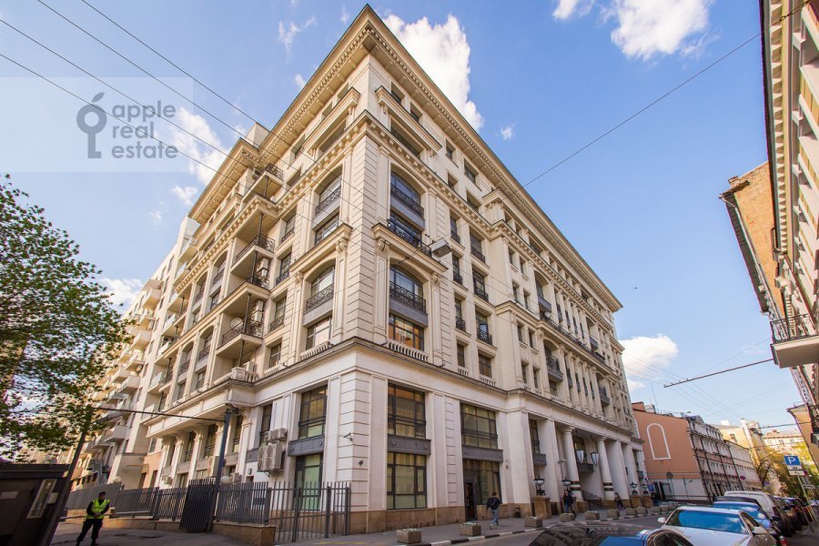 Продается 4-комнатная квартира, площадью 159.00 кв.м. Москва, переулок Казарменный, дом 3