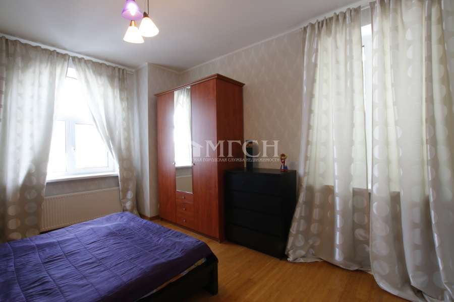 Продается дом, площадью 440.00 кв.м. Московская область, Одинцовский район, село Успенское, улица Центральная