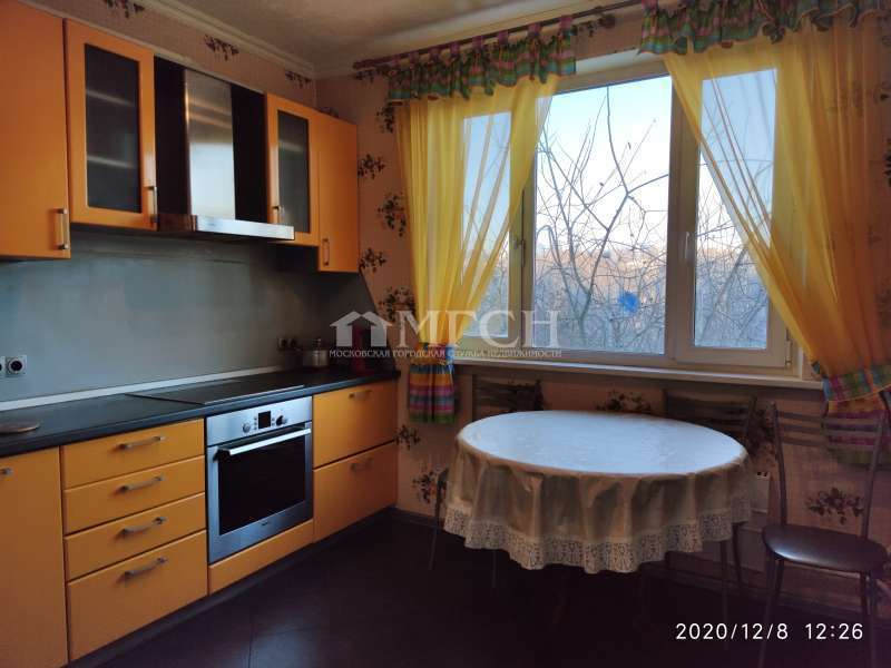 Продается 3-комнатная квартира, площадью 65.00 кв.м. Москва, улица Краснодарская, дом 51к5