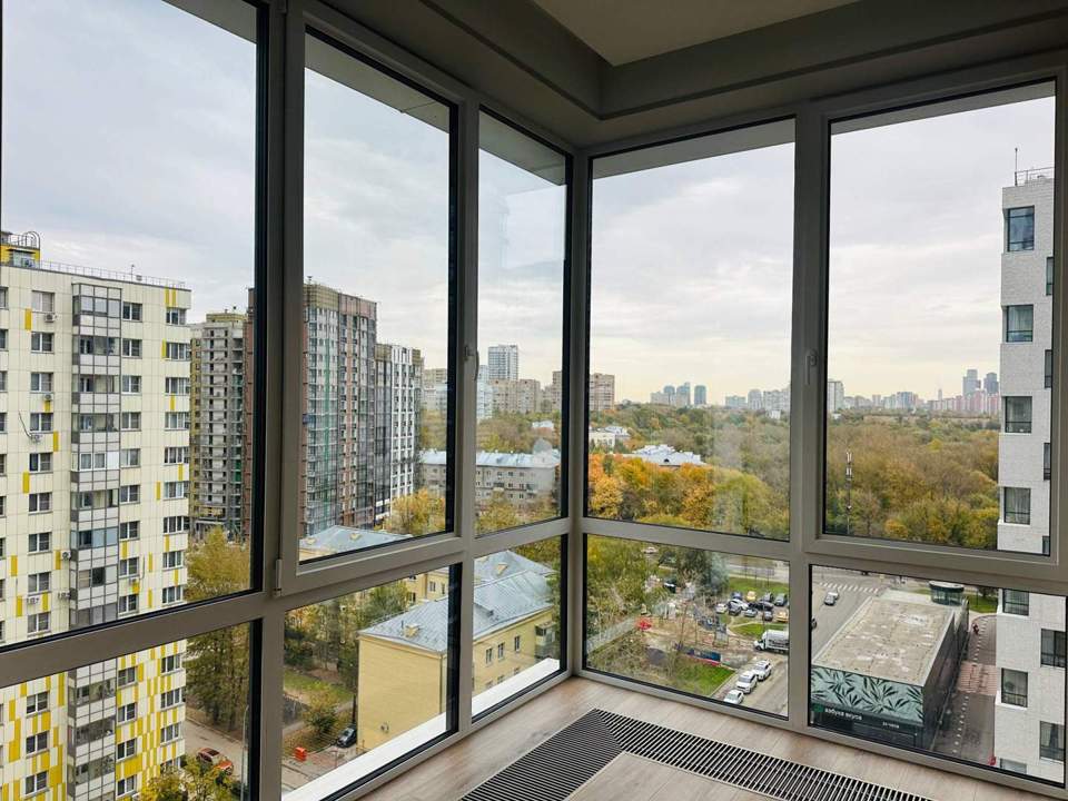 Продается 3-комнатная квартира, площадью 108.20 кв.м. Москва, улица Гжатская, дом 5к6