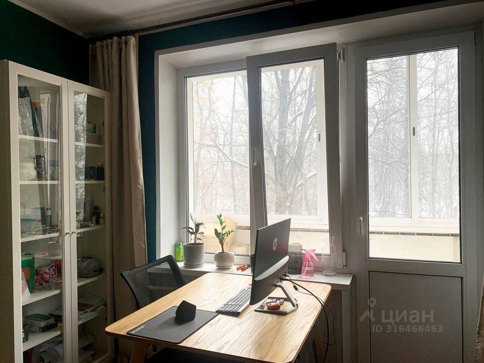 Продается 1-комнатная квартира, площадью 32.00 кв.м. Москва, улица Бехтерева, дом 7к2