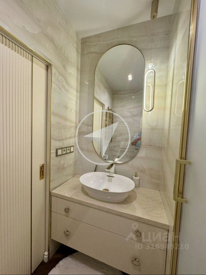 Продается 2-комнатная квартира, площадью 44.00 кв.м. Москва, Комсомольский проспект, дом 30