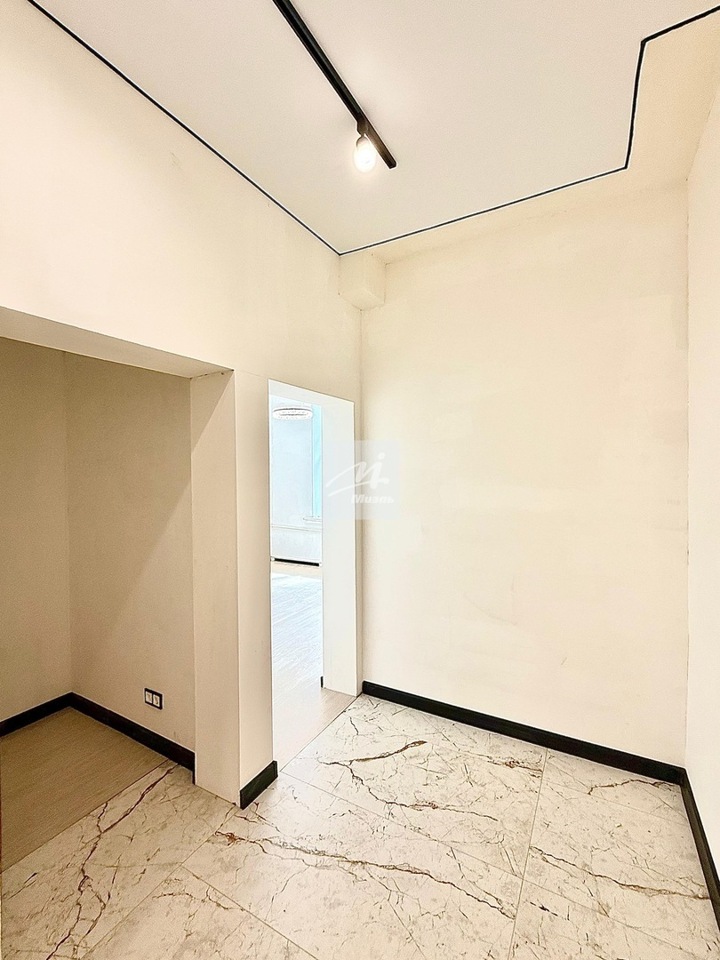 Продается 3-комнатная квартира, площадью 55.70 кв.м. Москва, улица 1-я Тверская-Ямская, дом 13с1