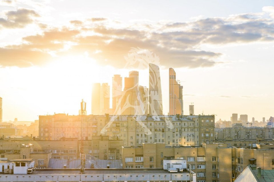 Продается 6-комнатная квартира, площадью 363.00 кв.м. Москва, переулок Неопалимовский 1-й, дом 8