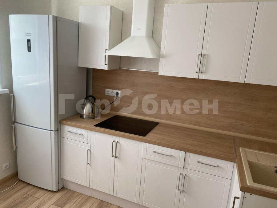 Продается 1-комнатная квартира, площадью 38.80 кв.м. Москва, улица Академика Бакулева, дом 10
