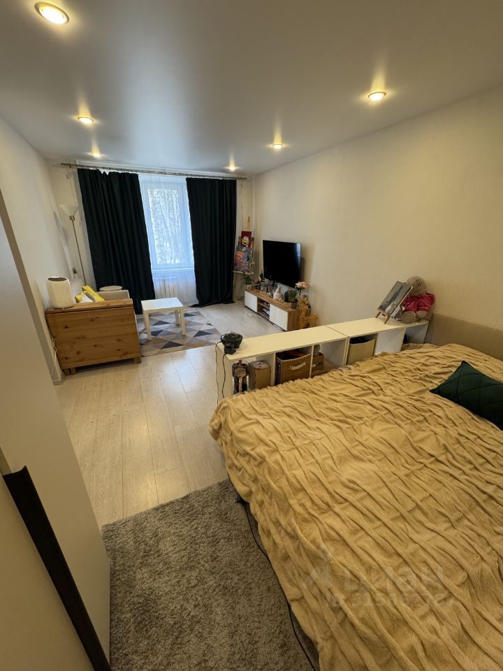 Продается 1-комнатная квартира, площадью 32.00 кв.м. Москва, улица Бехтерева, дом 7к2