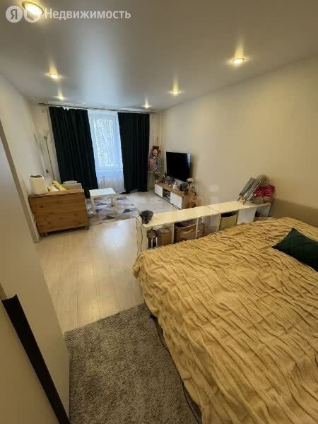 Продается 1-комнатная квартира, площадью 32.00 кв.м. Москва, улица Бехтерева, дом 7к2