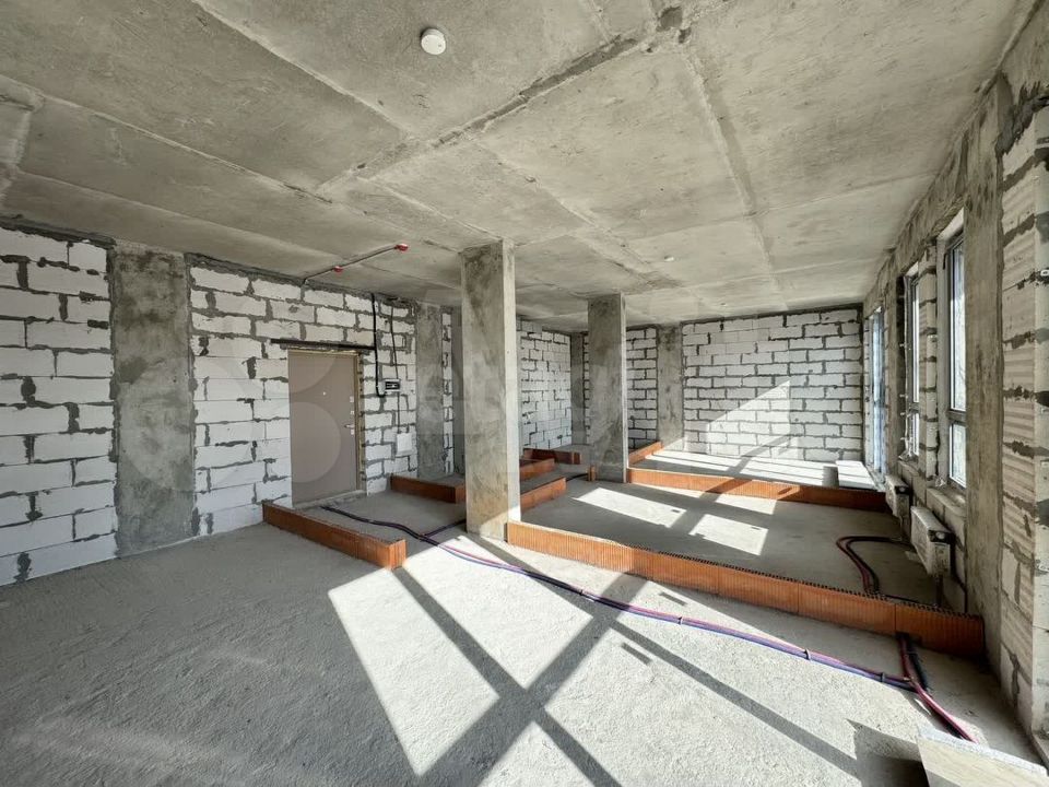 Продается 2-комнатная квартира, площадью 76.90 кв.м. Московская область, Одинцовский район, поселок городского типа Заречье, улица Медовая, дом 1