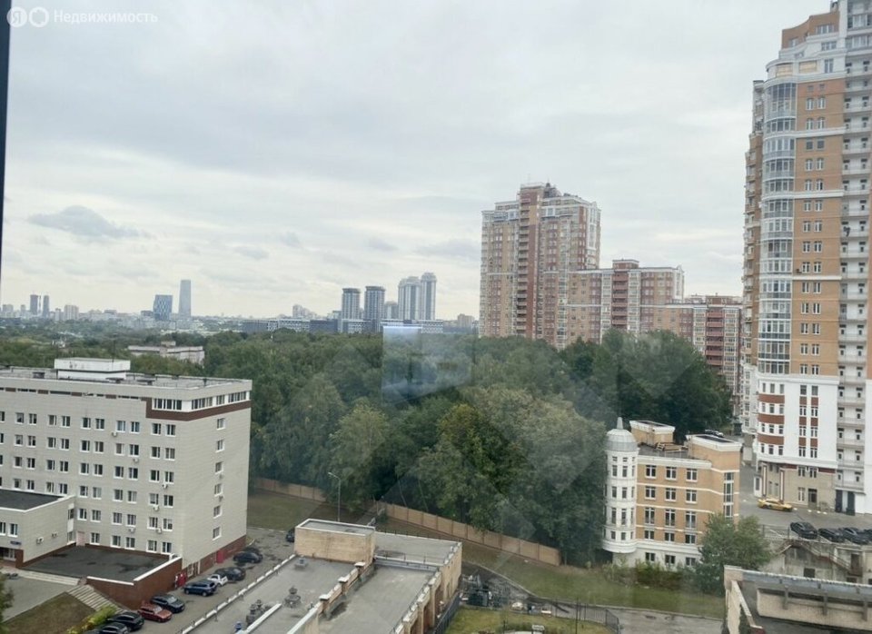 Продается 2-комнатная квартира, площадью 54.00 кв.м. Москва, улица Нежинская, дом 3А