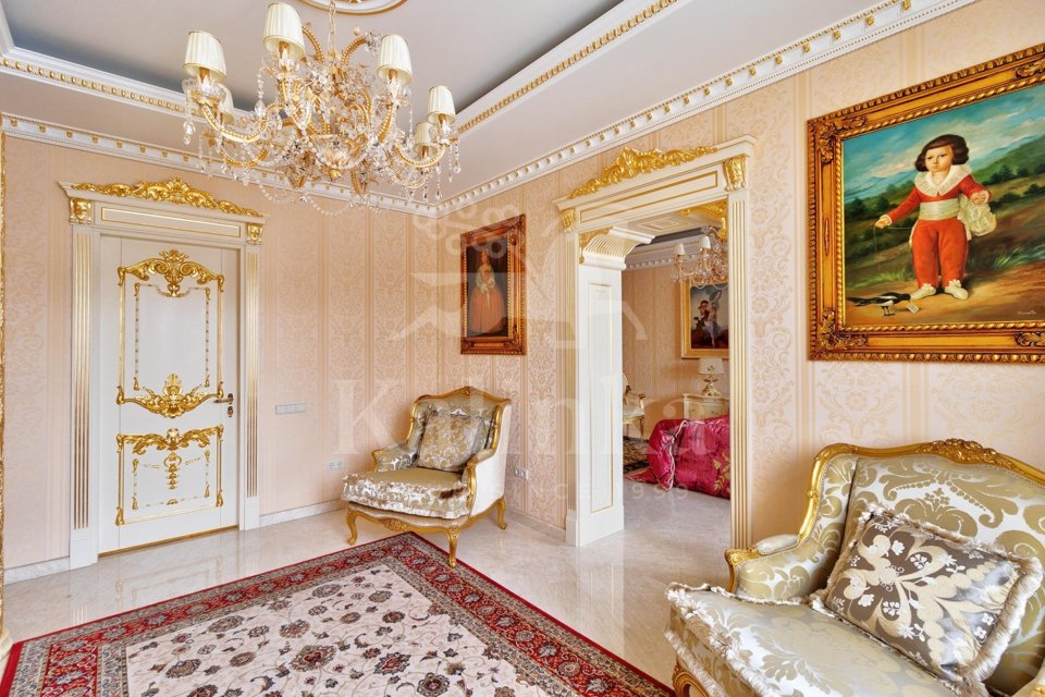 Продается 3-комнатная квартира, площадью 186.00 кв.м. Москва, Ломоносовский проспект, дом 25к5