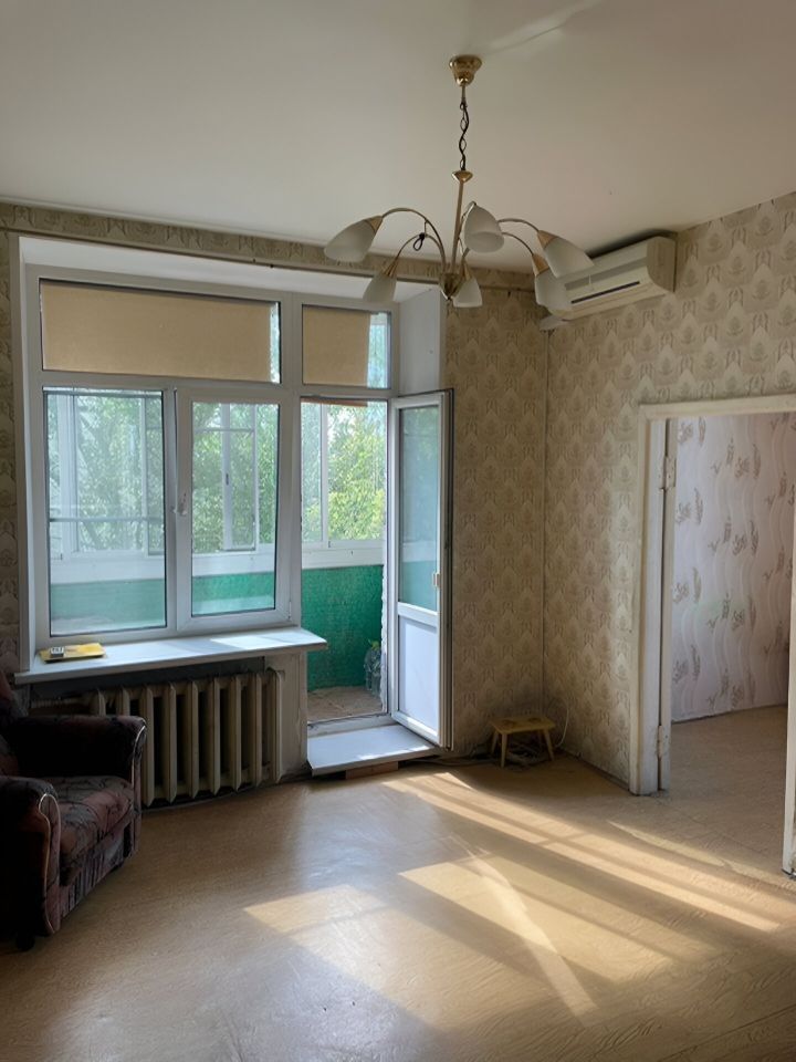 Продается 2-комнатная квартира, площадью 38.00 кв.м. Москва, Варшавское шоссе, дом 74к1