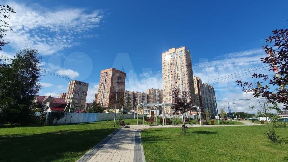 Продается 1-комнатная квартира, площадью 40.60 кв.м. Москва, город Щербинка, улица Барышевская Роща, дом 24