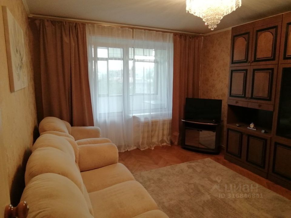 Продается 1-комнатная квартира, площадью 35.00 кв.м. Москва, улица Космонавтов, дом 8к3