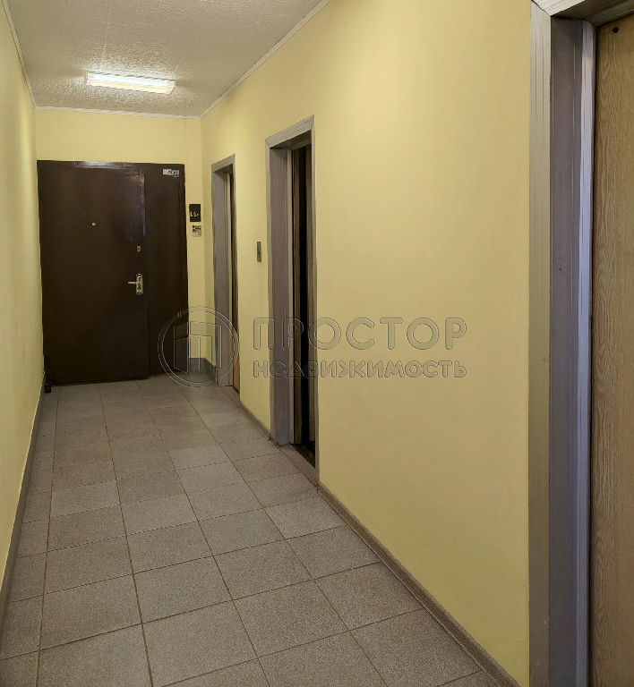 Продается 1-комнатная квартира, площадью 38.00 кв.м. Москва, улица Никулинская, дом 31