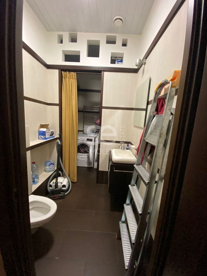 Продается 3-комнатная квартира, площадью 154.00 кв.м. Москва, переулок Зачатьевский 1-й, дом 6стр1