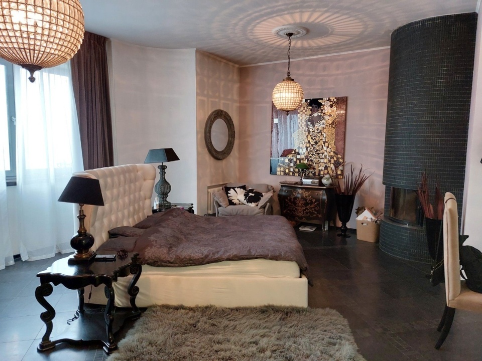 Продается 6-комнатная квартира, площадью 245.60 кв.м. Москва, переулок Грохольский, дом 28