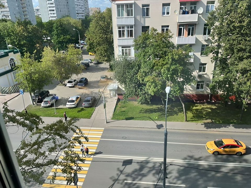 Продается 2-комнатная квартира, площадью 38.00 кв.м. Москва, Варшавское шоссе, дом 74к1