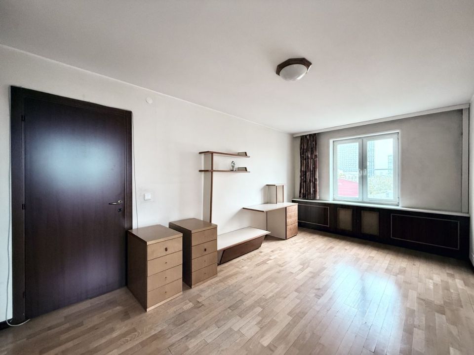 Продается 2-комнатная квартира, площадью 49.10 кв.м. Москва, улица Пресненский Вал, дом 40