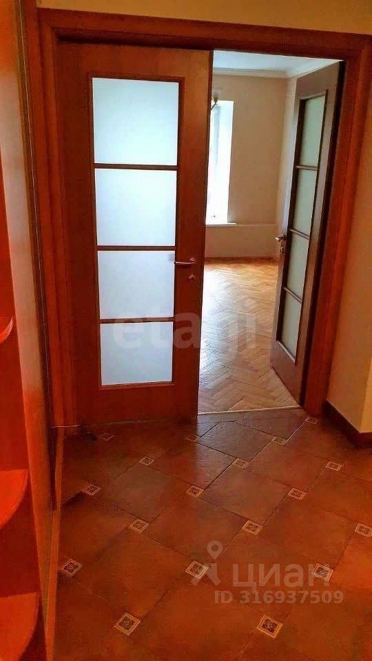 Продается 3-комнатная квартира, площадью 70.00 кв.м. Москва, улица Пудовкина, дом 6к3