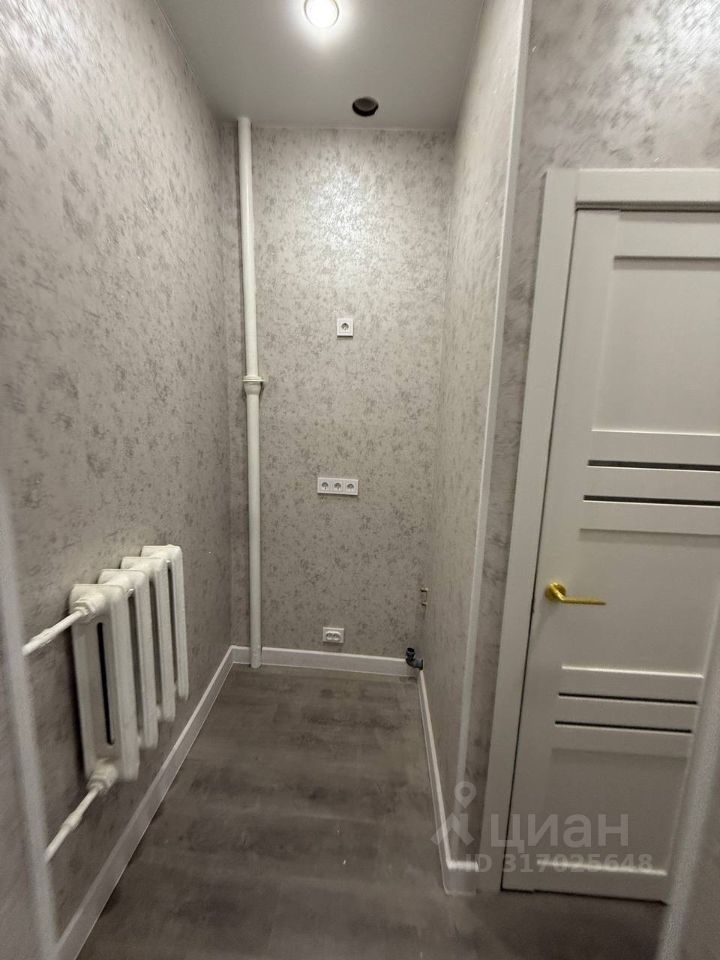 Продается 1-комнатная квартира, площадью 12.00 кв.м. Москва, улица Покровка, дом 43А