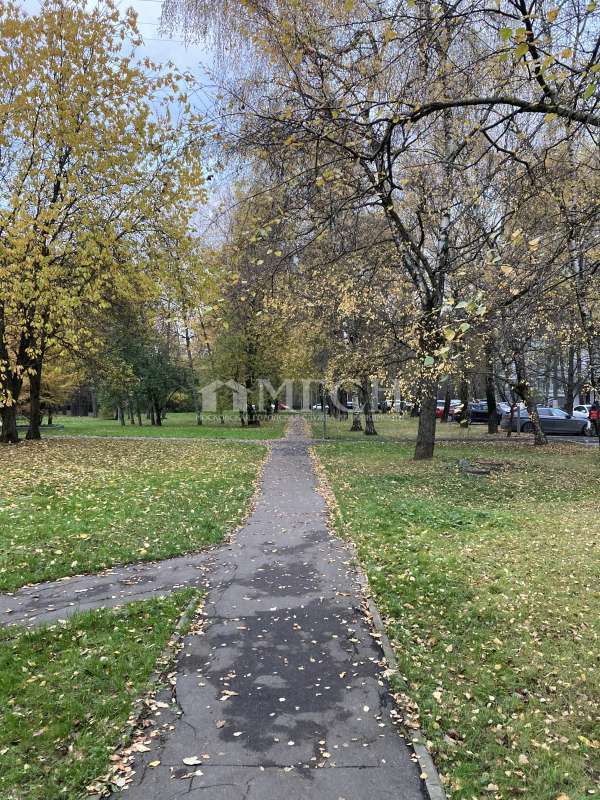 Продается 1-комнатная квартира, площадью 35.00 кв.м. Москва, улица Теплый Стан, дом 4