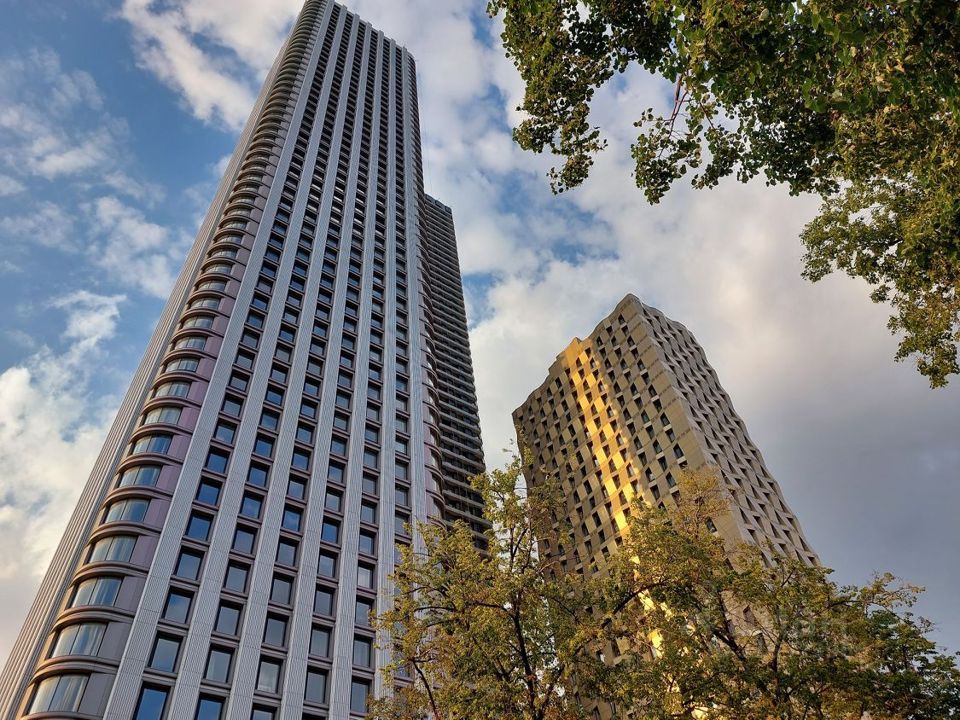 Продается 2-комнатная квартира, площадью 57.00 кв.м. Москва, проезд Дмитровский, дом 1