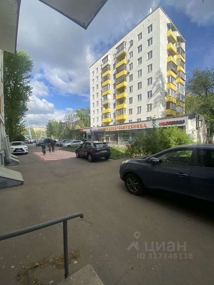 Продается 2-комнатная квартира, площадью 38.00 кв.м. Москва, улица Космонавтов, дом 26