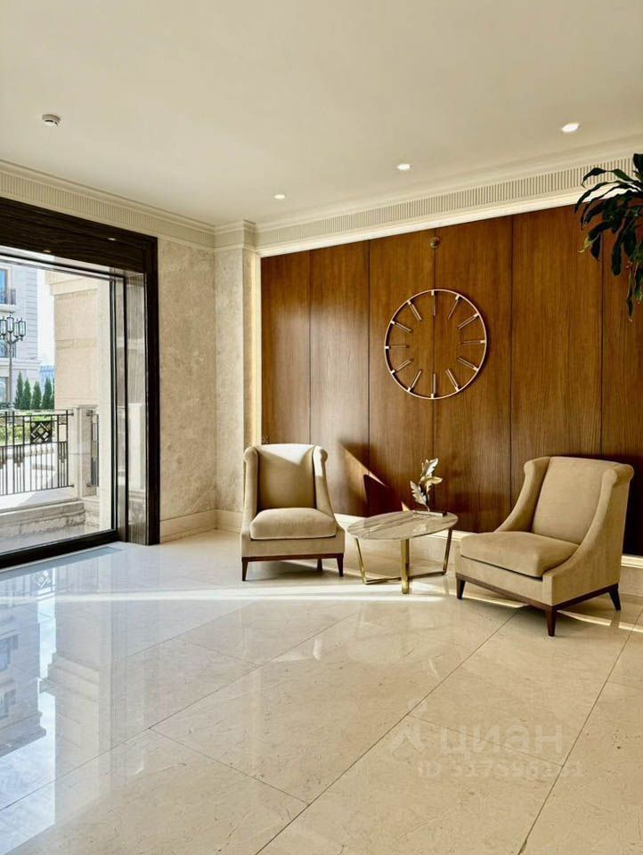 Продается 3-комнатная квартира, площадью 130.00 кв.м. Москва, набережная Котельническая, дом 31