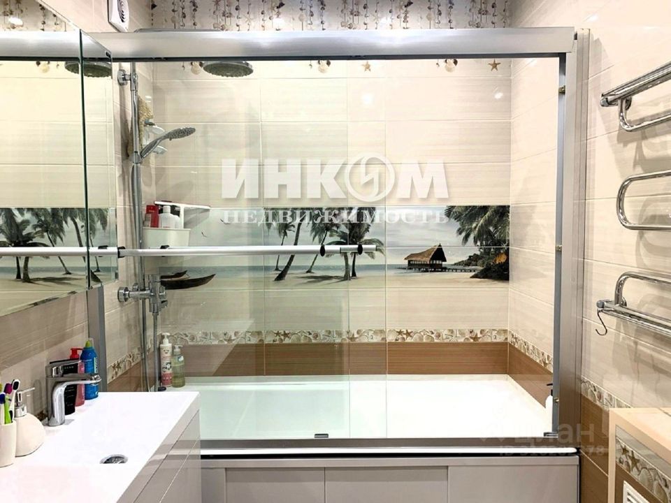 Продается 4-комнатная квартира, площадью 85.00 кв.м. Москва, улица Улофа Пальме, дом 3