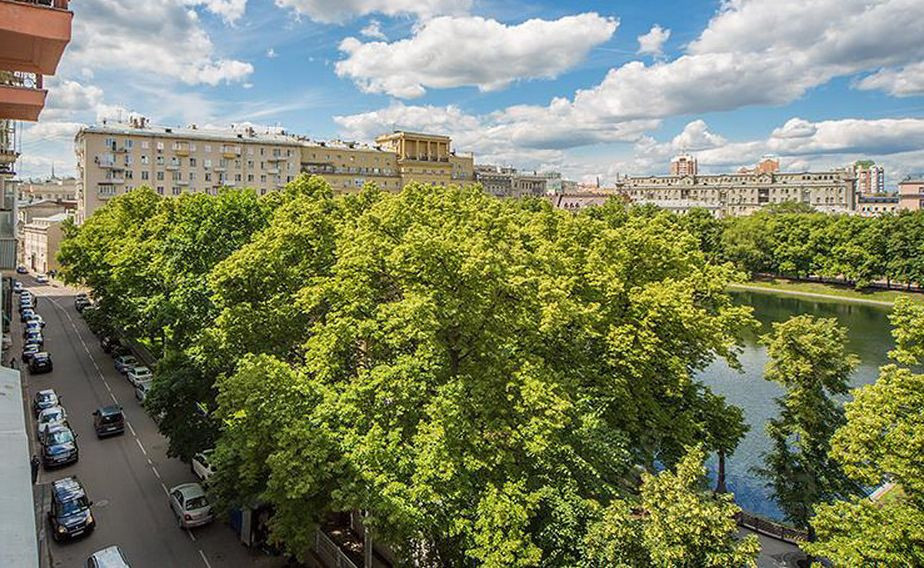 Продается 1-комнатная квартира, площадью 20.00 кв.м. Москва, улица Бронная Малая, дом 36