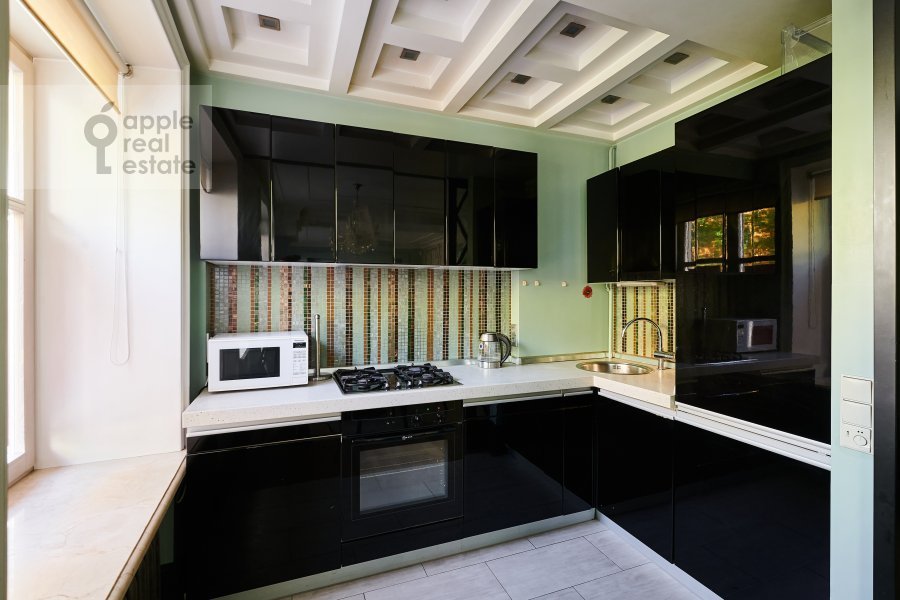 Продается 3-комнатная квартира, площадью 90.00 кв.м. Москва, переулок Козихинский Большой, дом 19/6