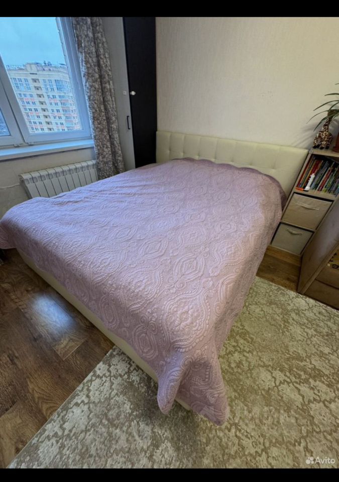 Продается 1-комнатная квартира, площадью 37.60 кв.м. Москва, город Щербинка, улица Барышевская Роща, дом 10