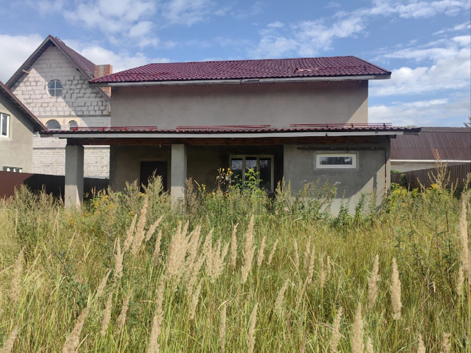 Продается дом, площадью 209.00 кв.м. Московская область, Богородский городской округ, рабочий поселок Обухово, улица Калинина, дом 52в