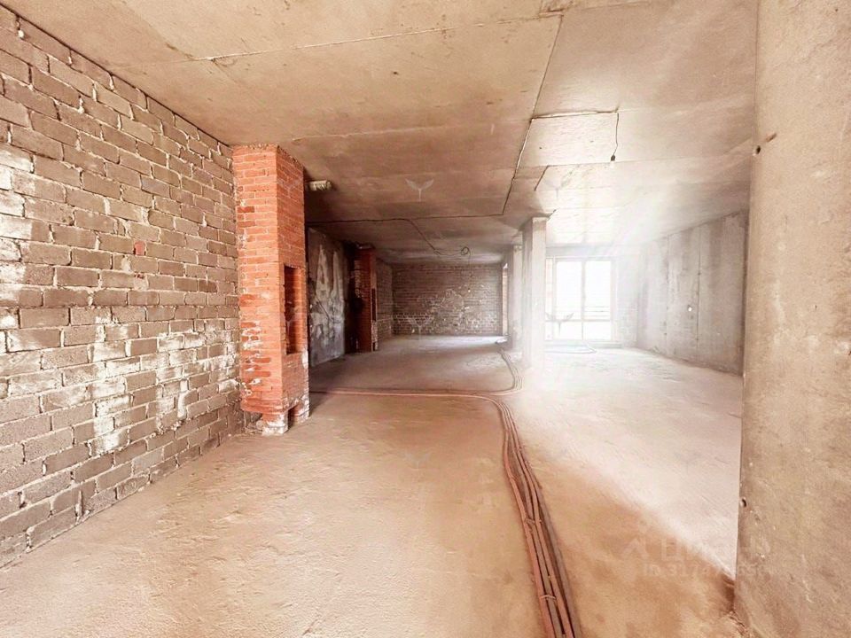 Продается 4-комнатная квартира, площадью 155.60 кв.м. Москва, переулок Казарменный, дом 3